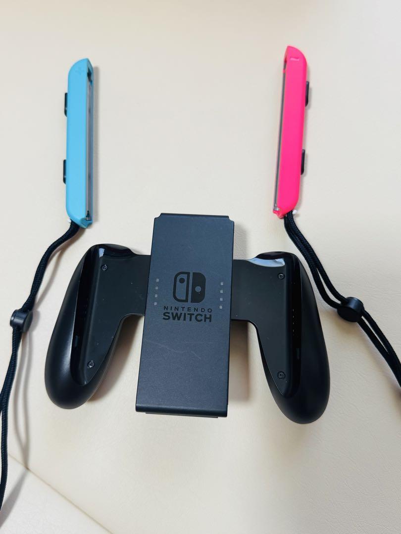 Nintendo Switch 本体とコントローラーセット Nintendo Switch 本体とコントローラーセット