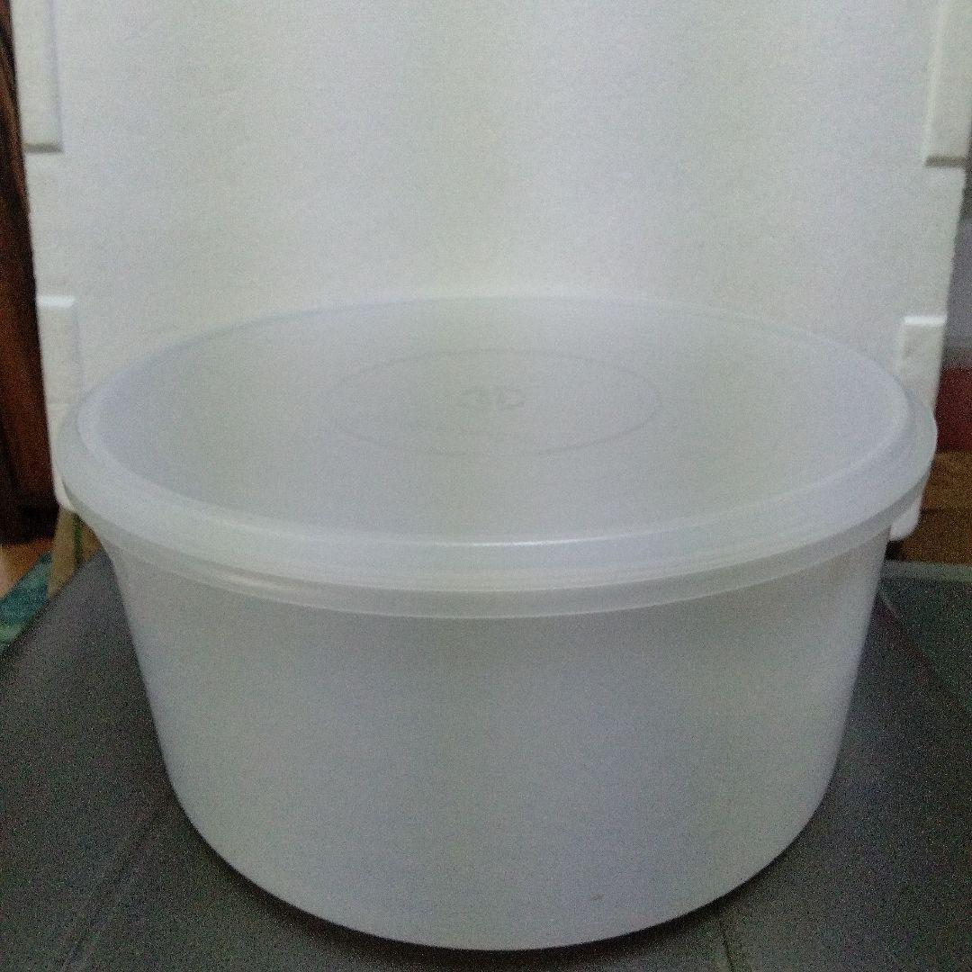 タッパーウェア　透明プラスチック保存容器 　4個セット