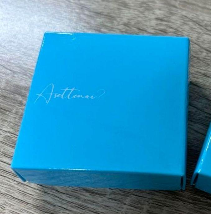 No.3【新品未使用】【１個】アセッテナイ？ ビズキ制汗剤  20g
