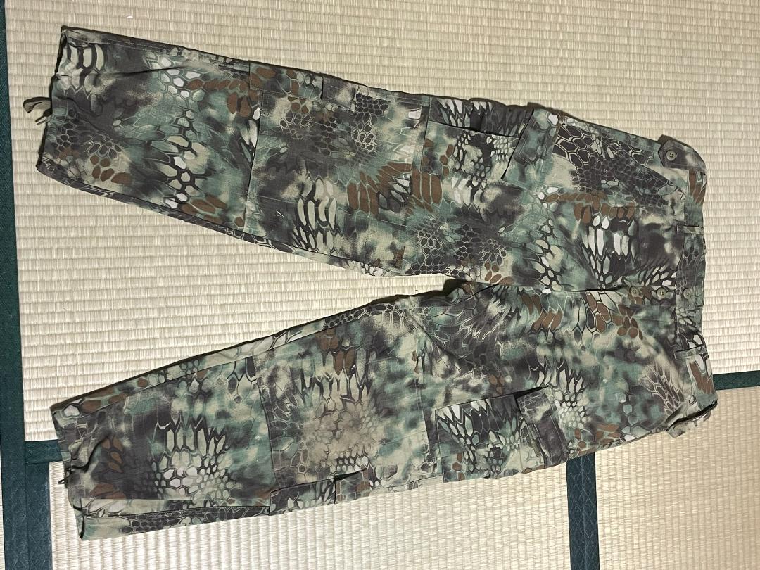 【フォロー割】迷彩服 ジャケットとパンツセット