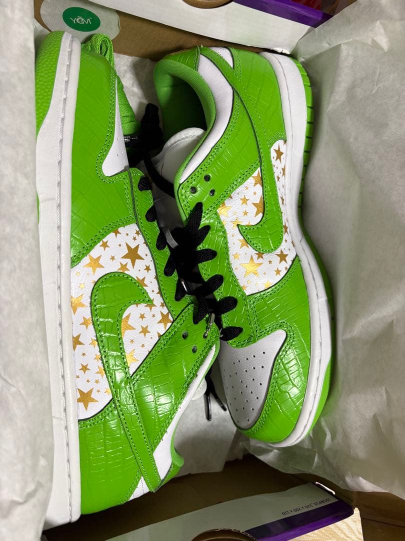 レア新品★Supreme×NikeSBDunkLowOGQS GoldStars レア新品★Supreme×NikeSBDunkLowOGQS GoldStars