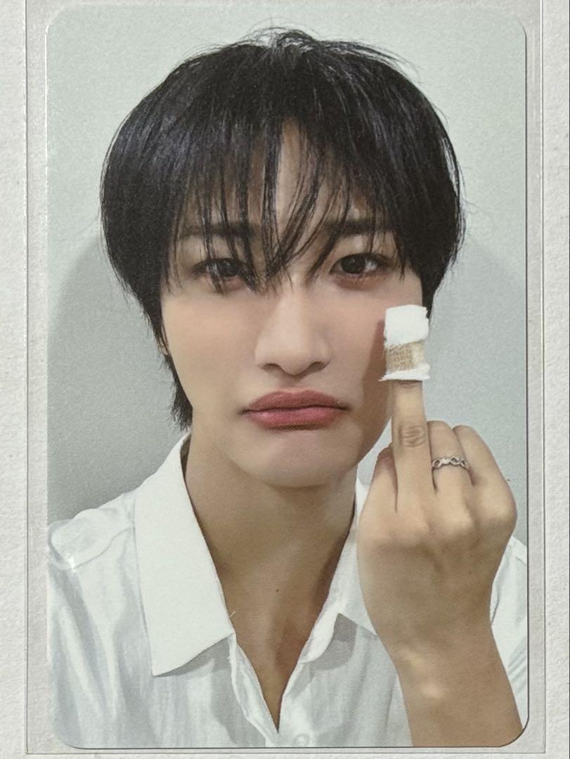 ATEEZ アチズ　SOUNDWAVE ラキドロ　トレカ　ソンファ　天使　悪魔 ATEEZ SOUNDWAVE ラキドロ 特典トレカ 怪我 ソンファ - メルカリ