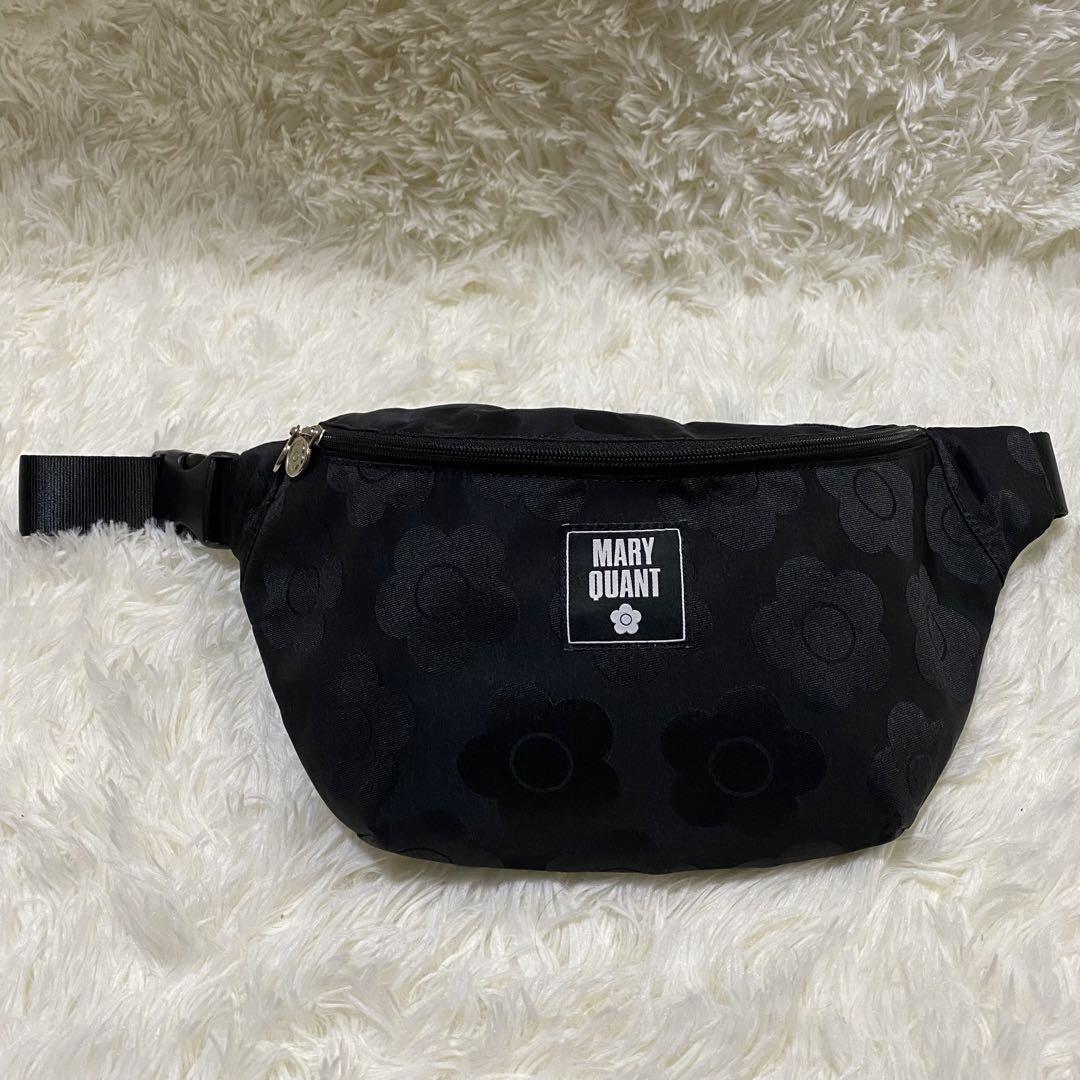 【美品】MARY QUANT   ボディバッグ　ナイロン　ブラック