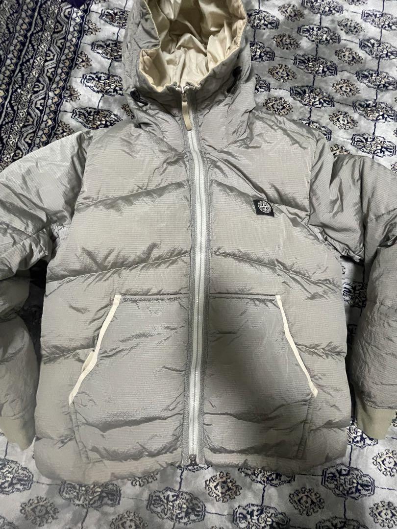Stone Island フード付きダウンジャケット グレー