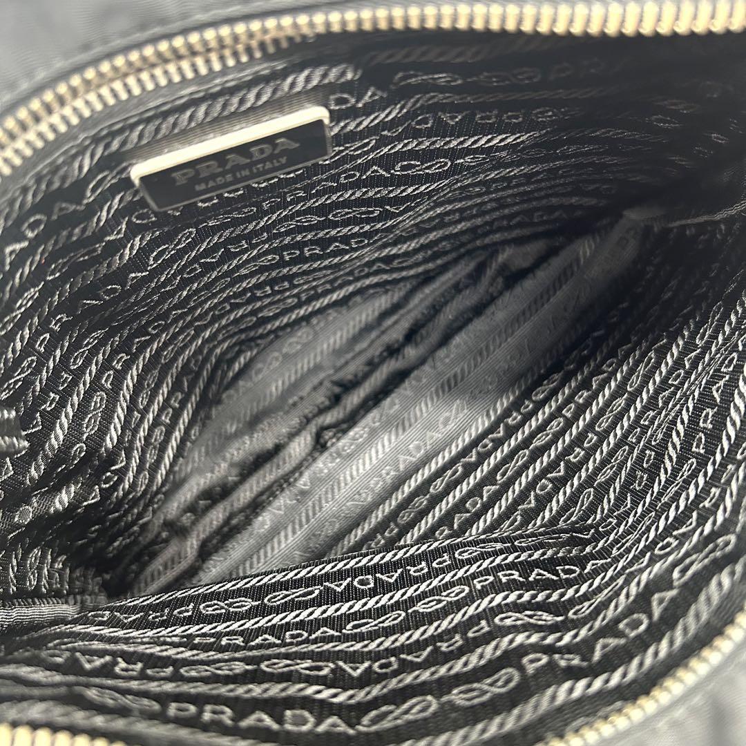 【極美品】PRADA プラダ ショルダーバッグ キルティング 三角ロゴ 黒