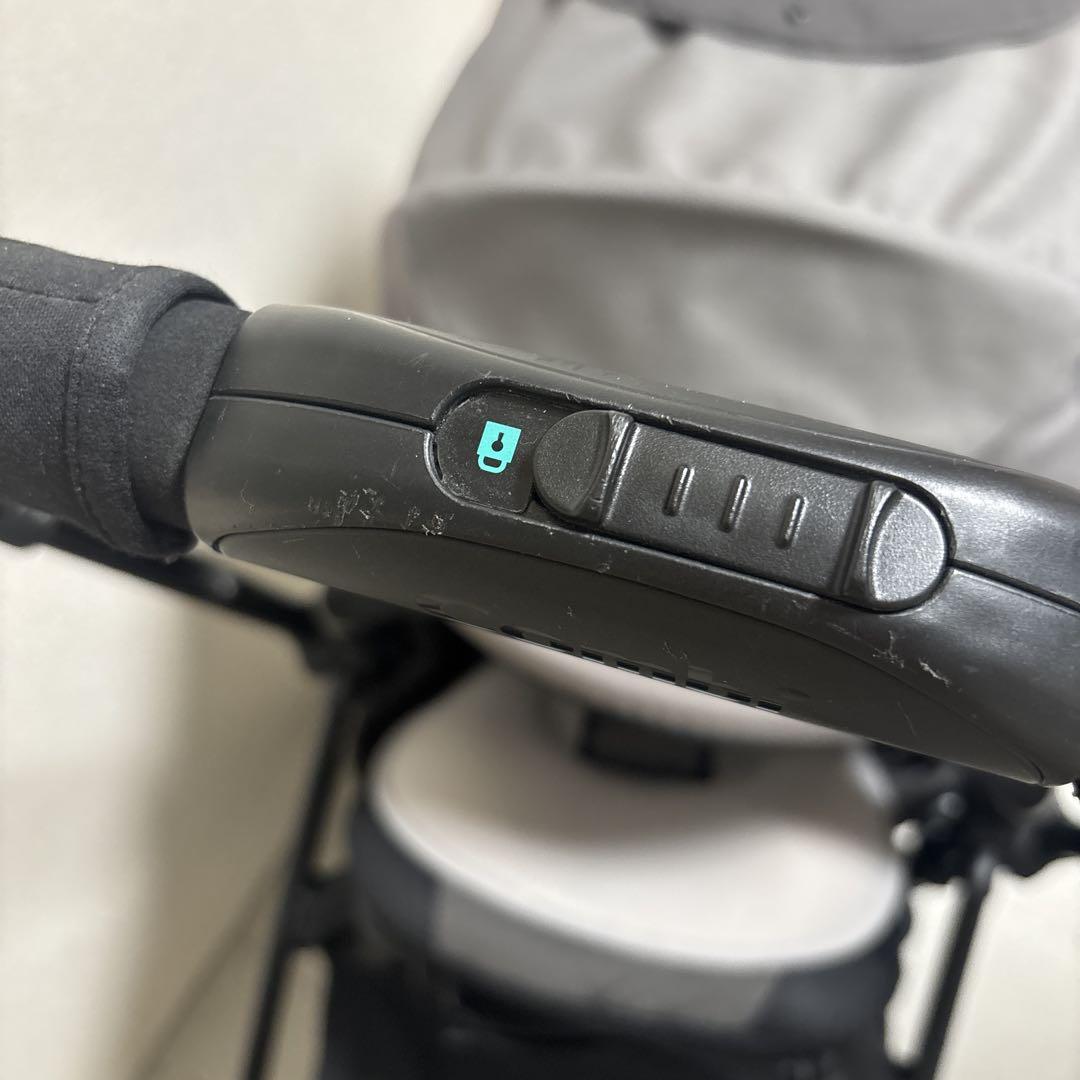 Combi コンビスゴカルSwitch plus エッグショックXL ベビーカー