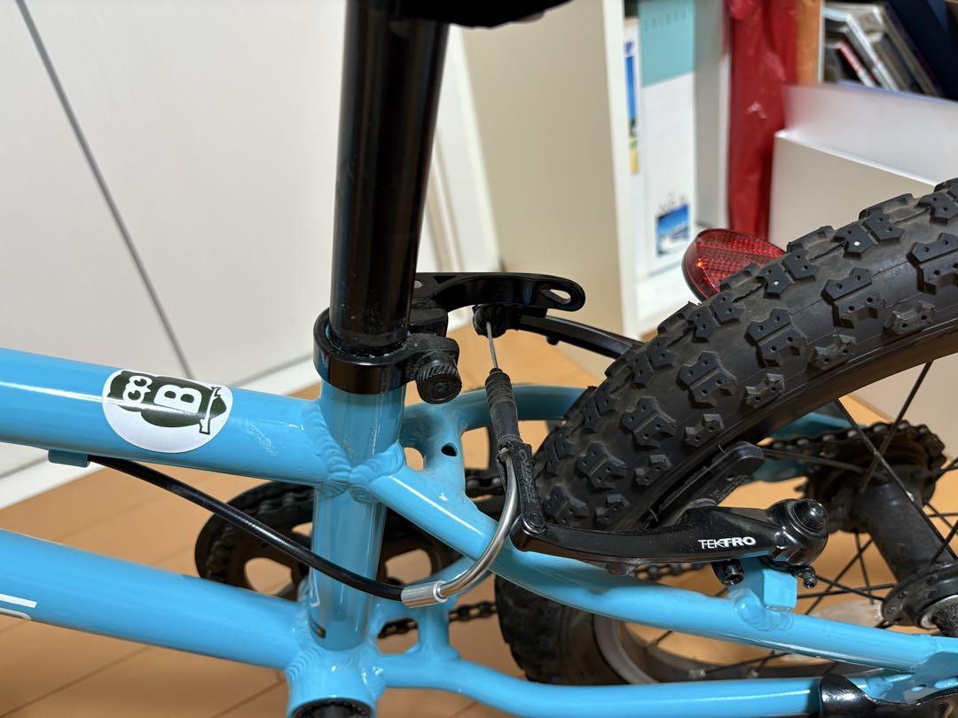 【引き取り限定】ヨツバサイクル キッズバイク　16インチ　限定色　水色