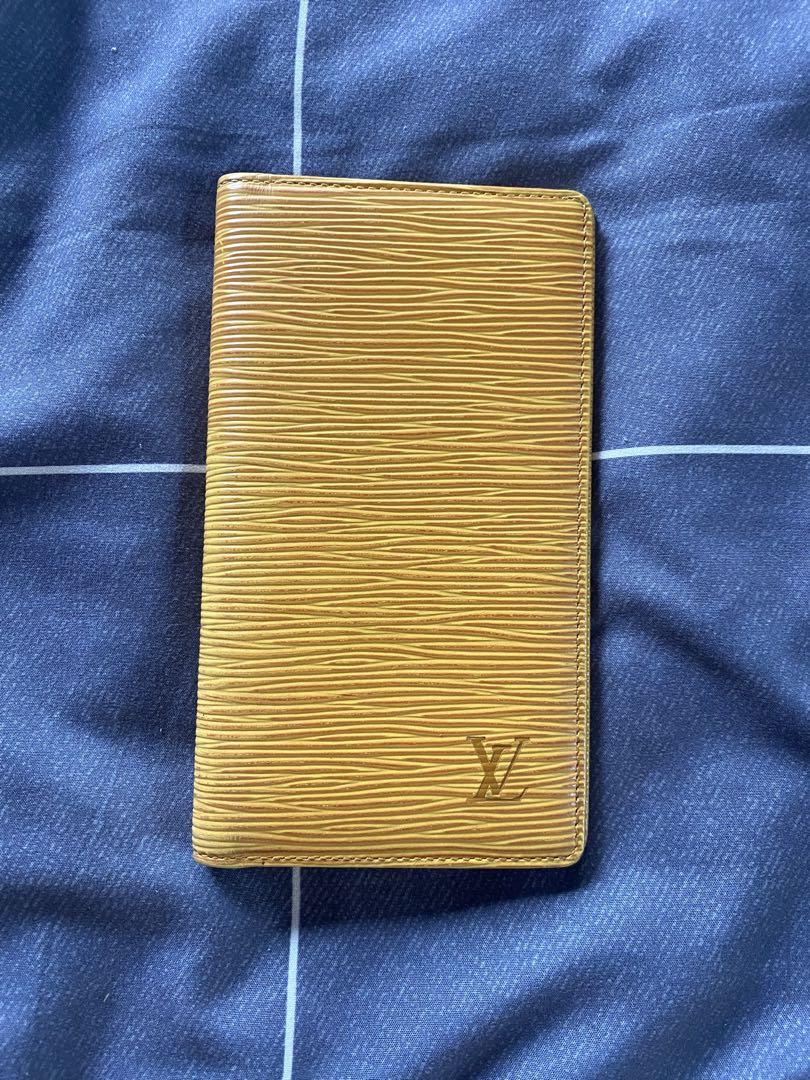Louis Vuitton エピレザー カードケース