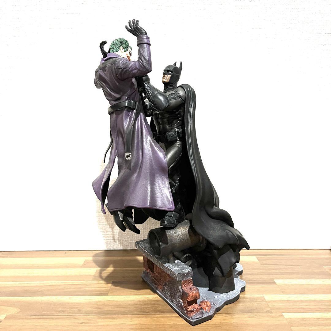 バットマンVSジョーカー 大型スタチュー 29CM ダーク