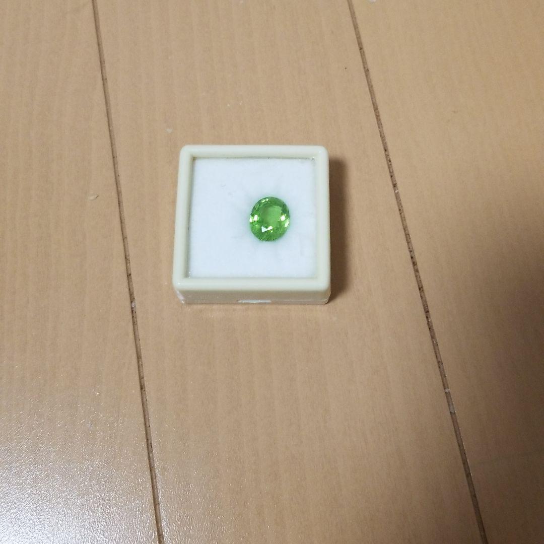 【ふるさと割】
 ペリドット 5.37cts ルース パワーストーン その他