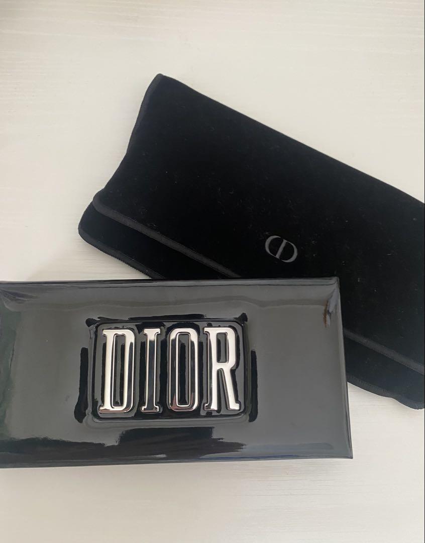 Dior アイシャドウパレット