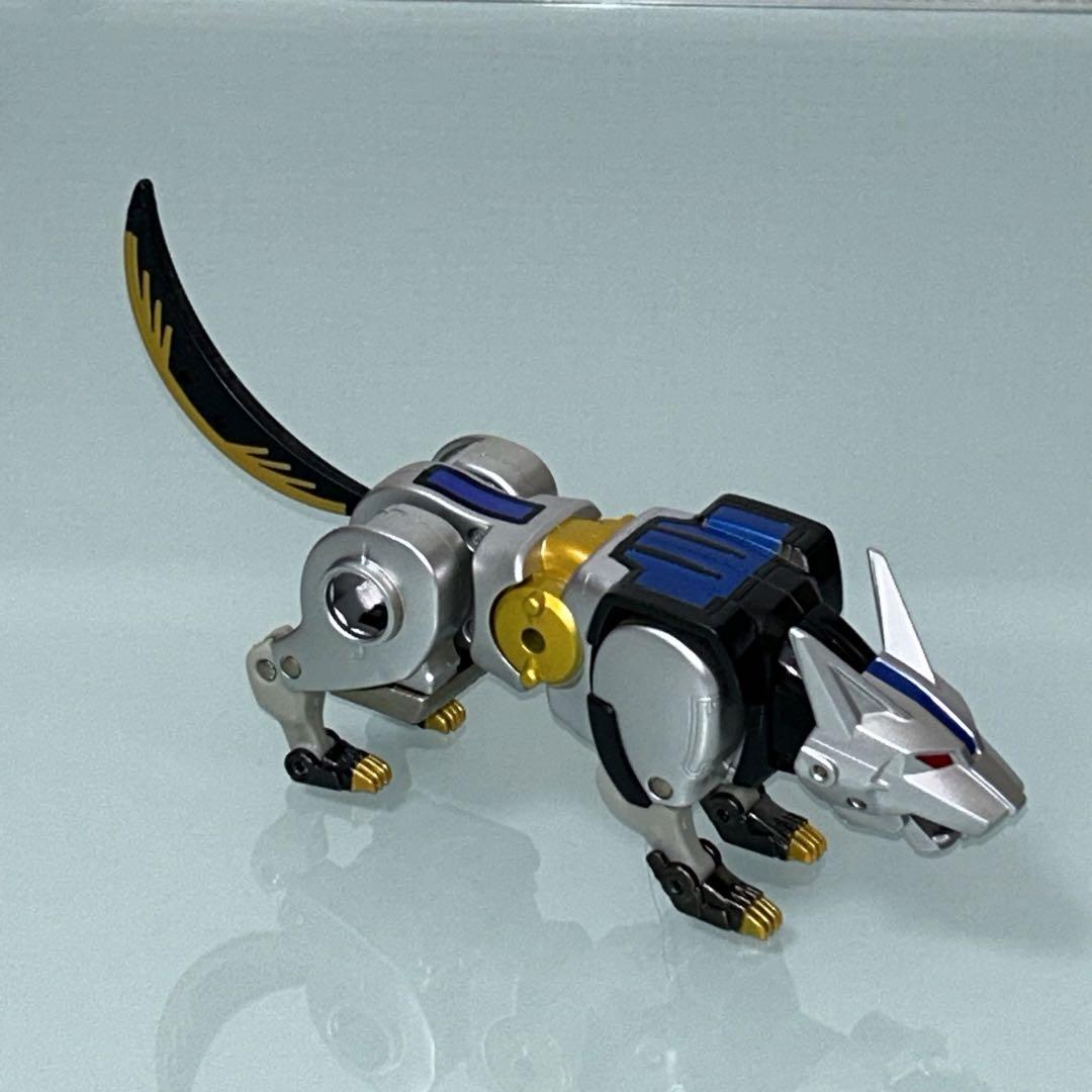 ＤＸ　ガオハンター　ブルームーン　ガオレンジャー　アリゲーター　ウルフ　ハンマー
