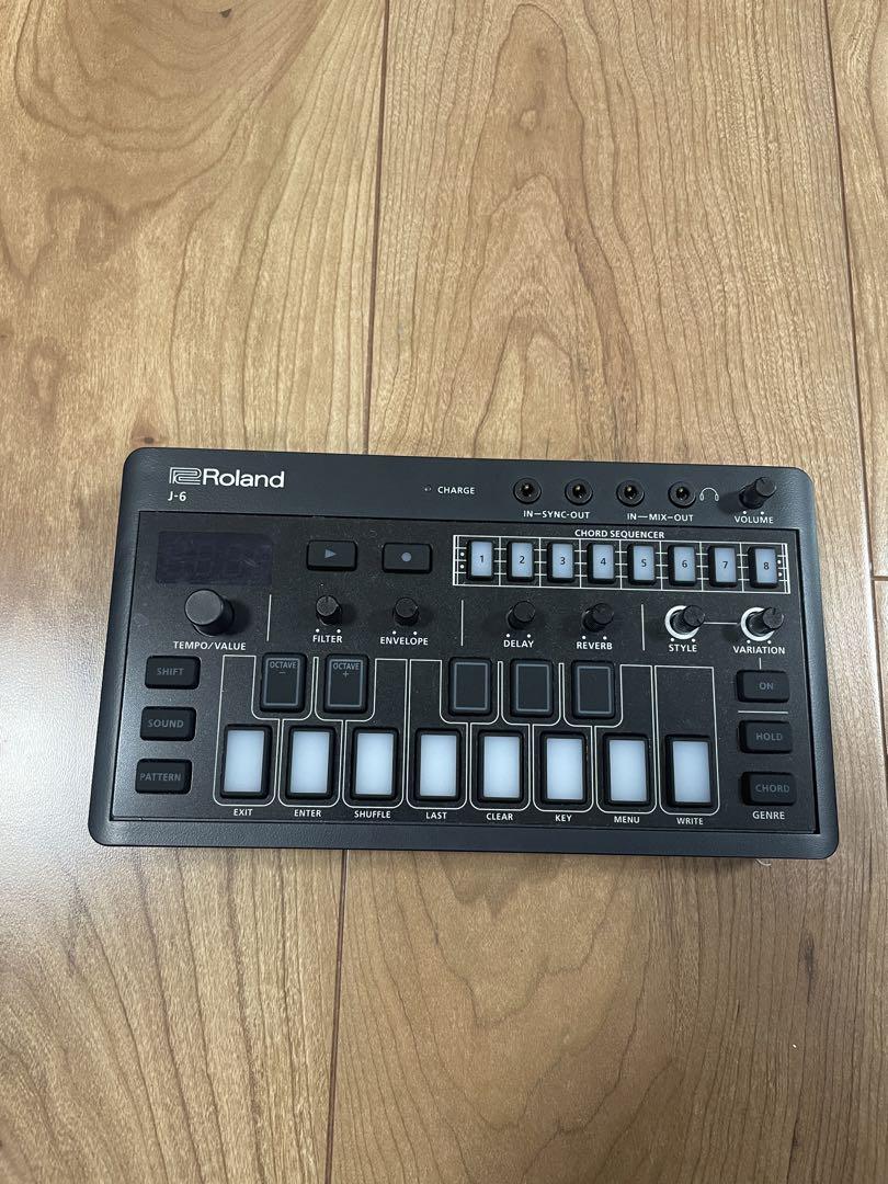 Roland J-6 コードシンセサイザー