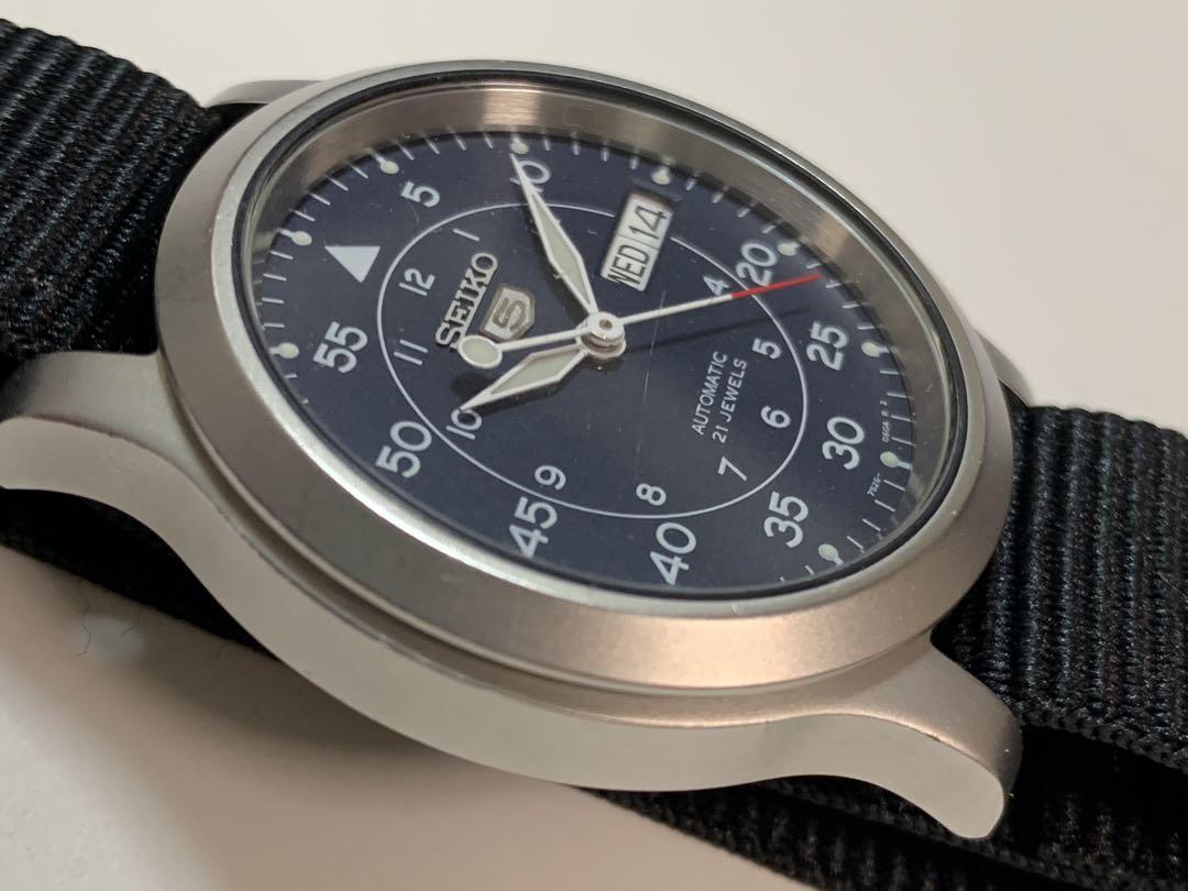 SEIKO 5自動巻き 腕時計 ネイビー