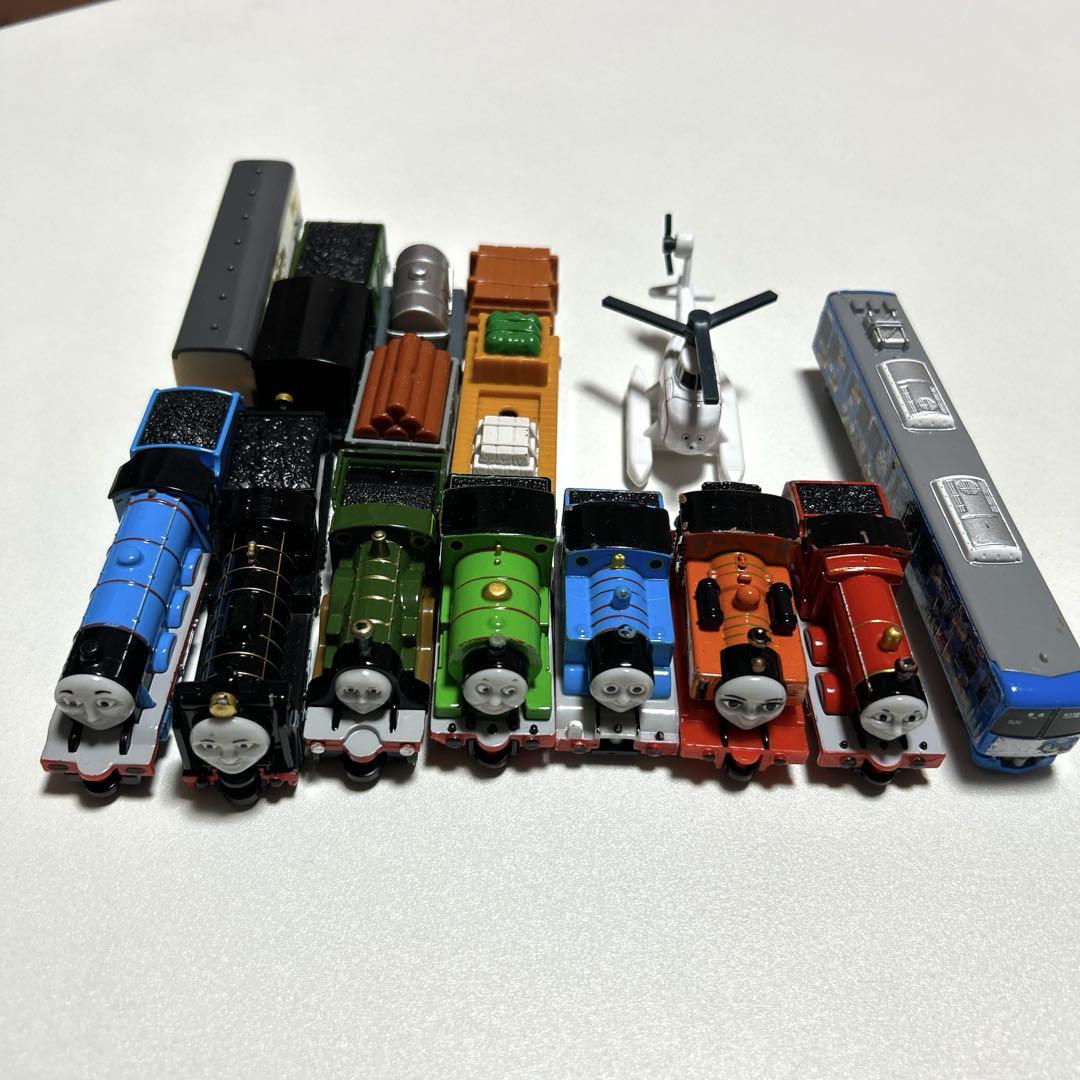 トーマスまとめ売り 木製トーマス まとめ売り - メルカリ