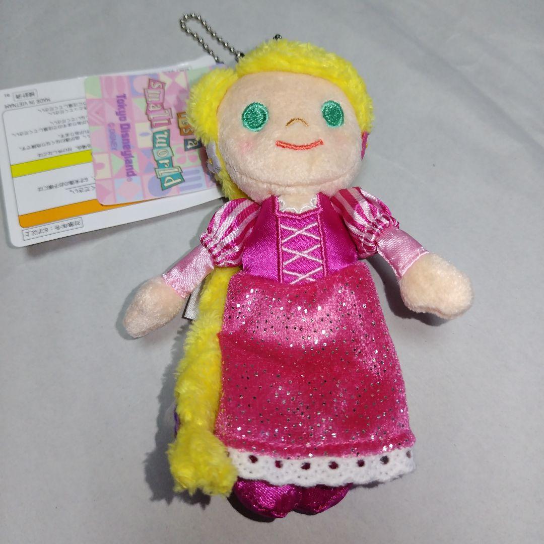 イッツアスモールワールド ぬいぐるみバッジ ラプンツェル 東京