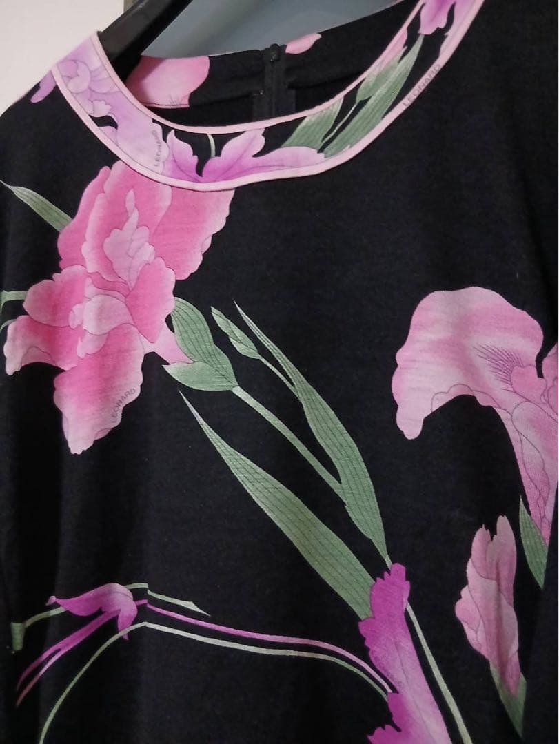 ☆極美品☆　レオナール　シルクウール　セーター　４０