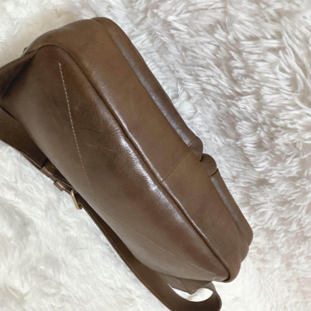 土屋鞄 ビークル トリジップ ボディバッグ ブラウン メンズ mdprevattcaulkingandwaterproofing.com