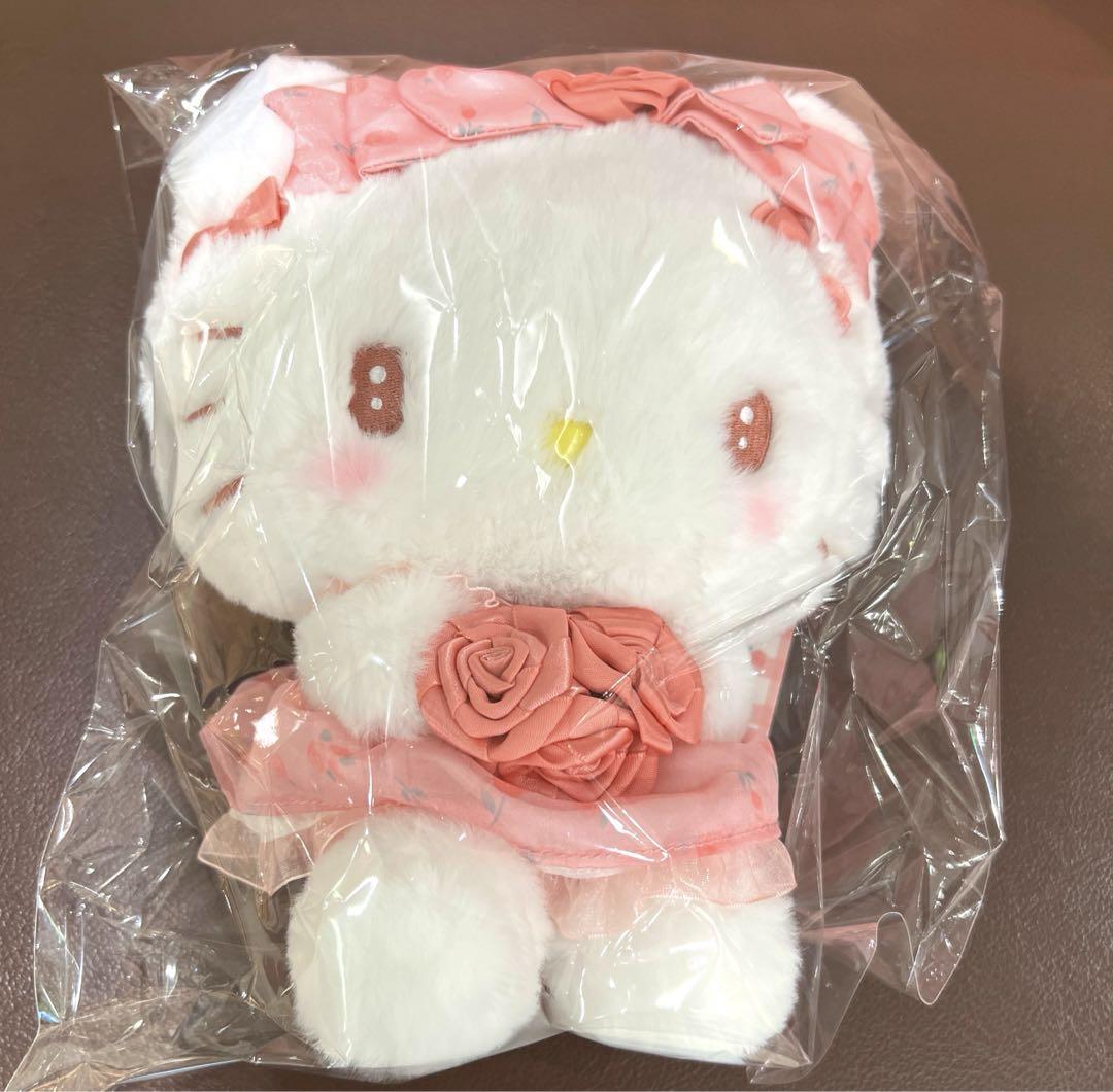 新品未開封 サンリオ ドーリーローズ ハローキティ ぬいぐるみ マスコット Amazon.co.jp: サンリオ(SANRIO) ぬいぐるみ（ドーリーローズ