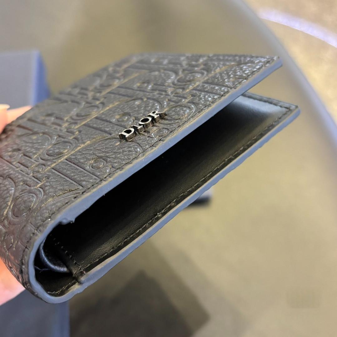 クリスチャンディオール 二つ折り財布 がま口 ブラック レザー