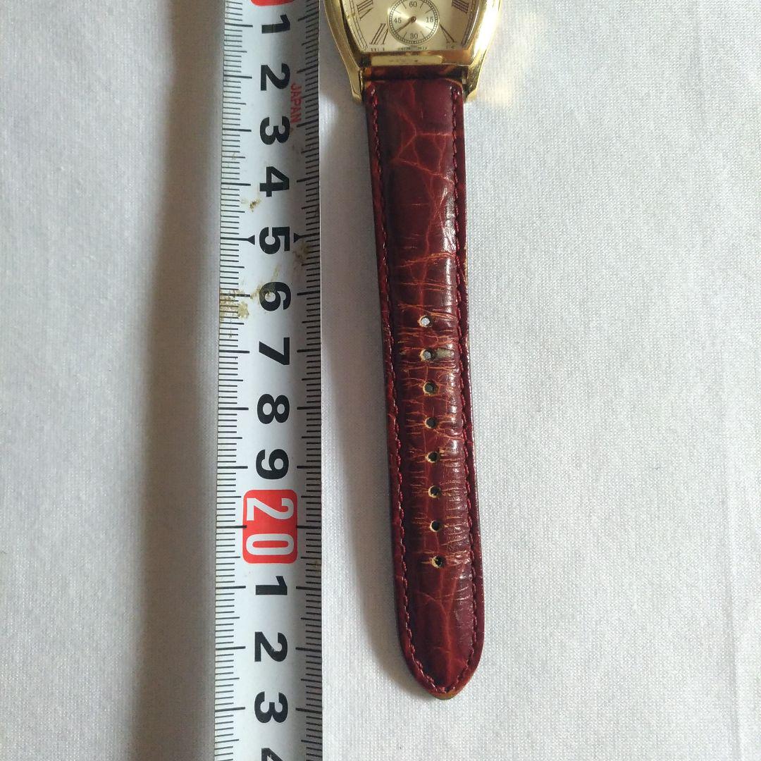 SEIKO。セイコー。時計。6G28-00A0。ベルトは社外品です。ユーズド。