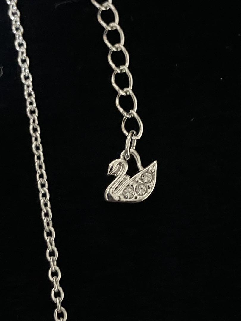 SWAROVSKI Lilia 蝶 ネックレス シルバー 箱なし SWAROVSKI Lilia 蝶 ネックレス シルバー 箱なし - メルカリ