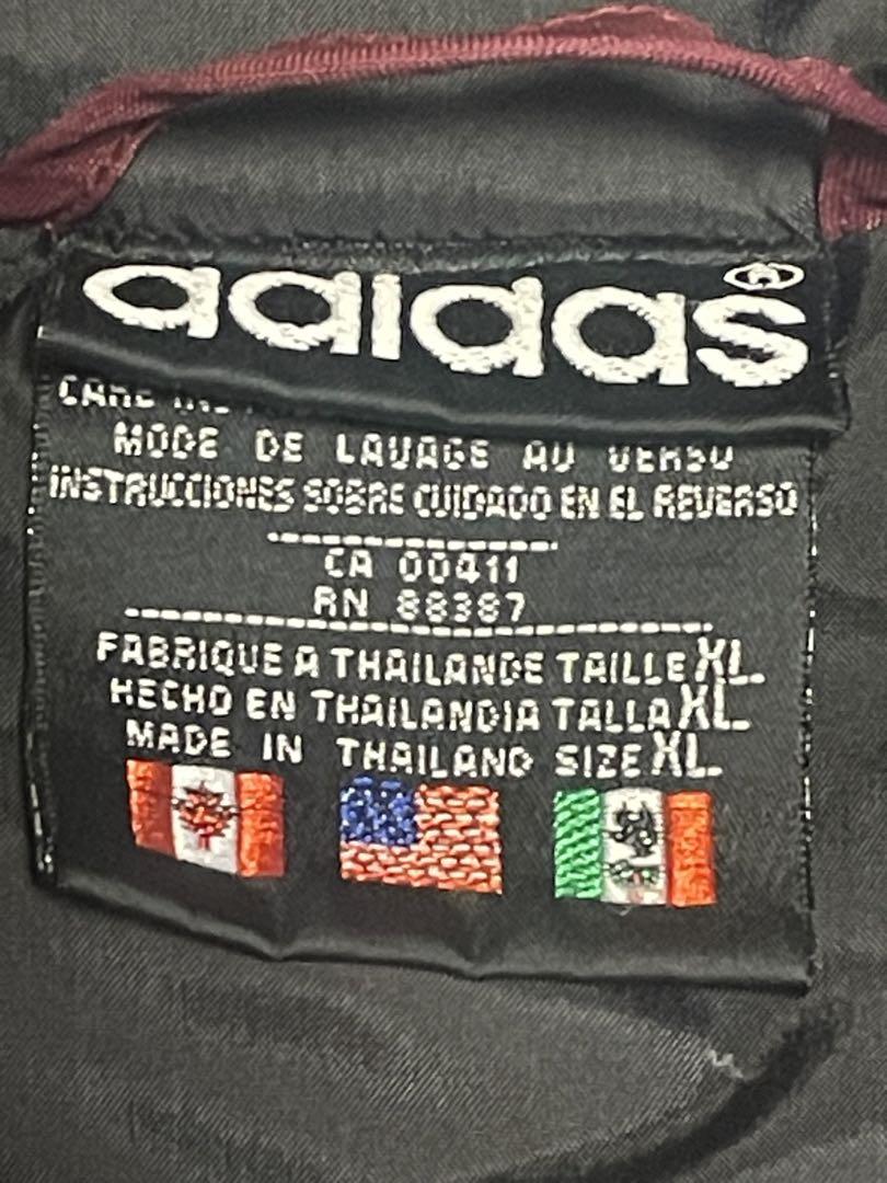 ● adidas