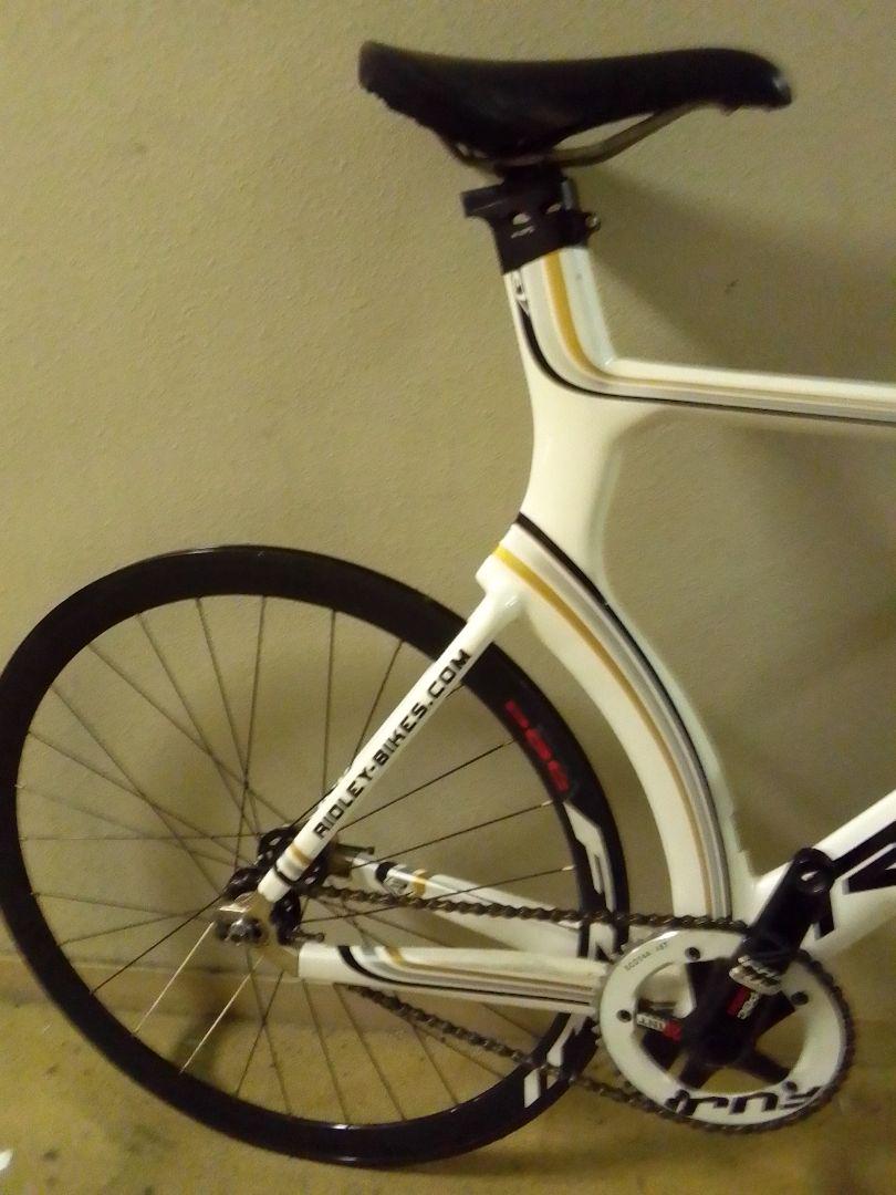 【ほぼ完成車】RIDLEY Arena Carbon　Track SMサイズ ほぼ完成車】RIDLEY Arena Carbon Track SMサイズ - メルカリ