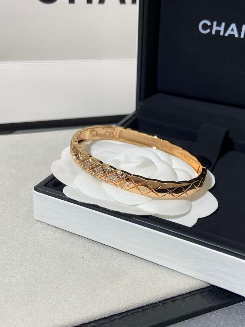 【CHANEL】ココ クラッシュ ブレスレット
