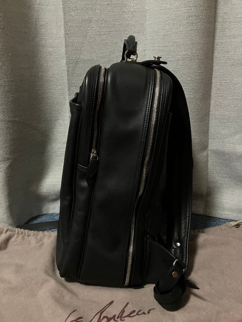 ル ボナー ビジィーリュック ブラック