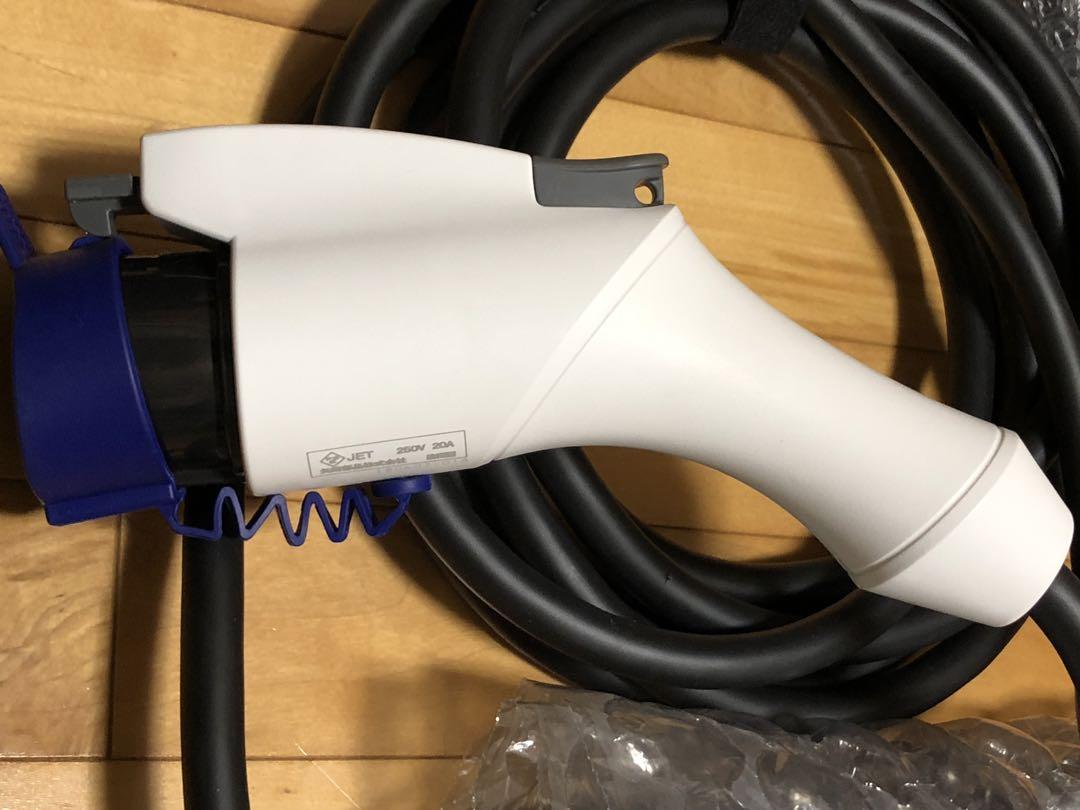 yoko　新品　三菱アウトランダー PHEV純正200V充電ケーブル