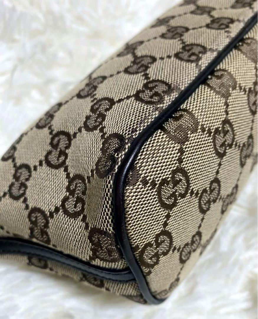 美品✨GUCCI GGパターン アクセサリーポーチ マルチポーチGGキャンバス