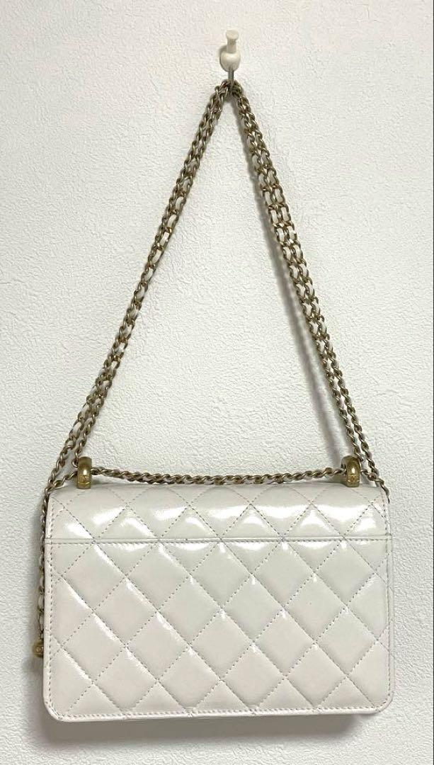 CHANEL チェーンウォレット