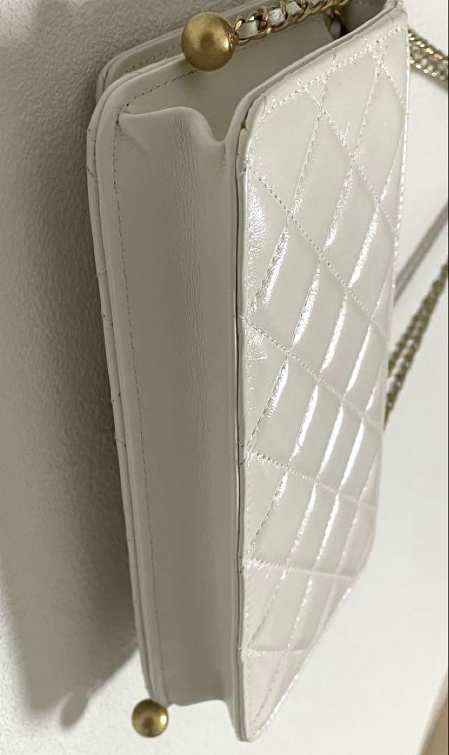 CHANEL チェーンウォレット