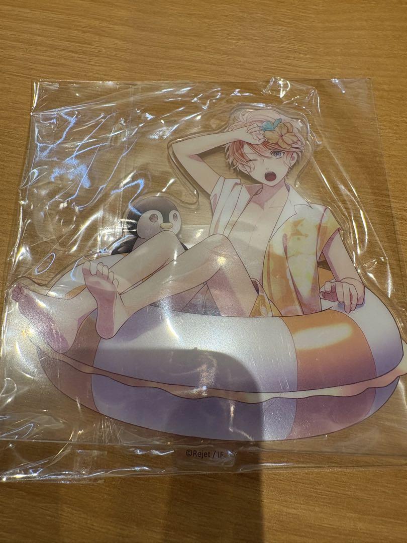 シュウ　アクスタ　MILLENNIUM BEACH