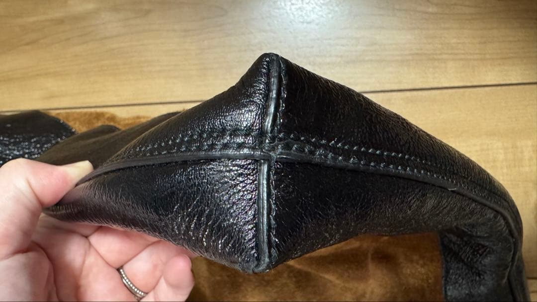 GUCCI インターロッキング　ショルダートートバッグ　スウェードレザー　大容量