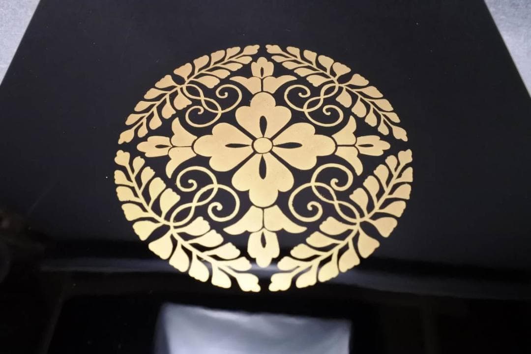 長期保管品 東本願寺型経本箱 大谷派紋 本金箔 蒔絵 仏具 692 一番の