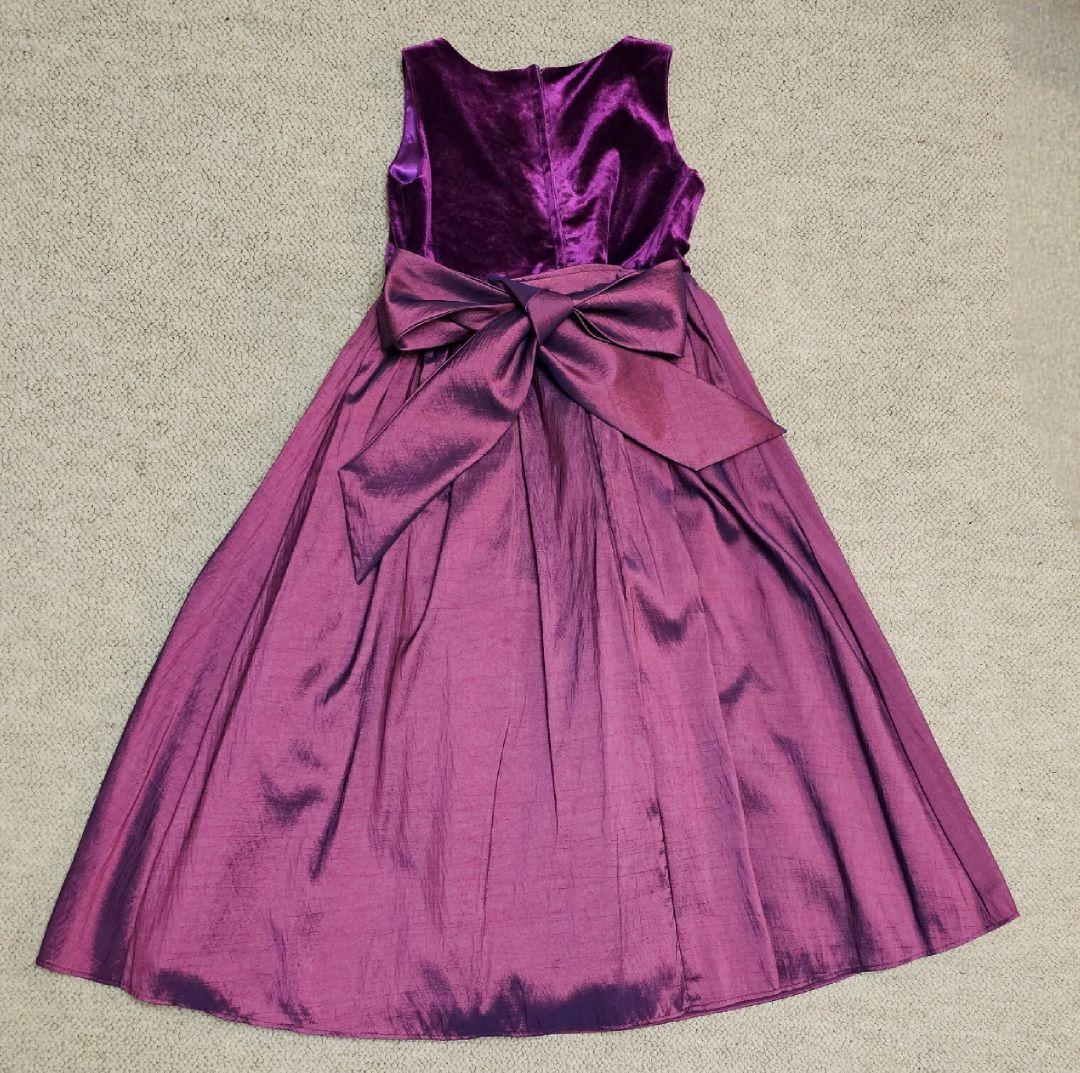 新品未使用☆ゆめりすと ドレス　サイズ130 パープル　花ブローチ付き
