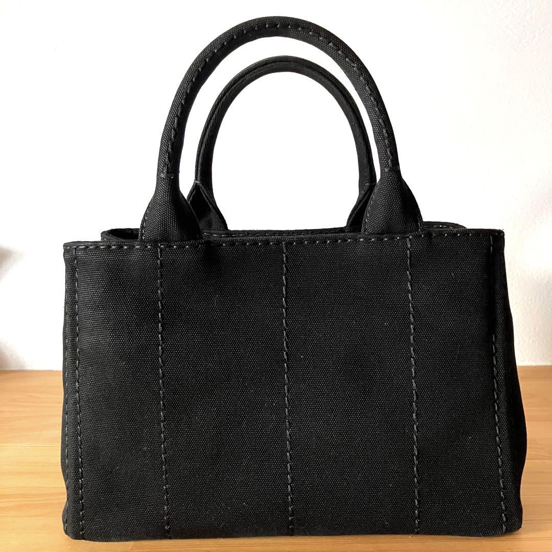 入荷now 口コミ S カナパ ✨極美品✨PRADA ブラック ショルダーバッグ ストライプ バッグ