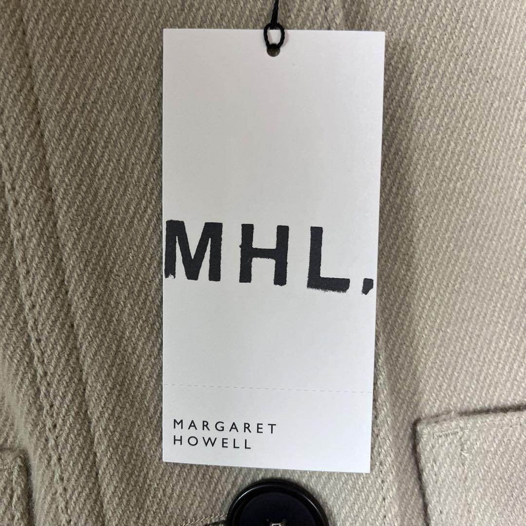 マーガレットハウエルのコート