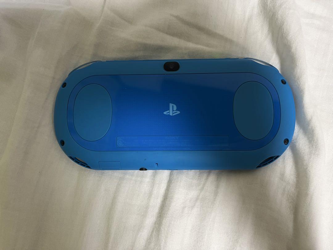 青色 PS Vita 本体
