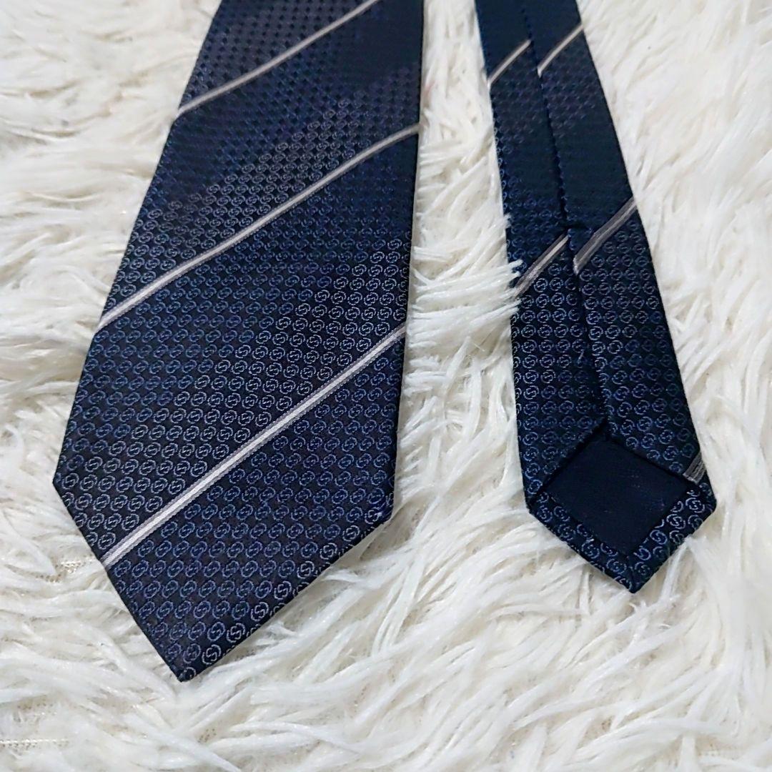 ✨未使用クラス✨GUCCI GG柄　インターロッキング　ストライプ　ネクタイ ✨未使用クラス✨GUCCI GG柄 インターロッキング ストライプ