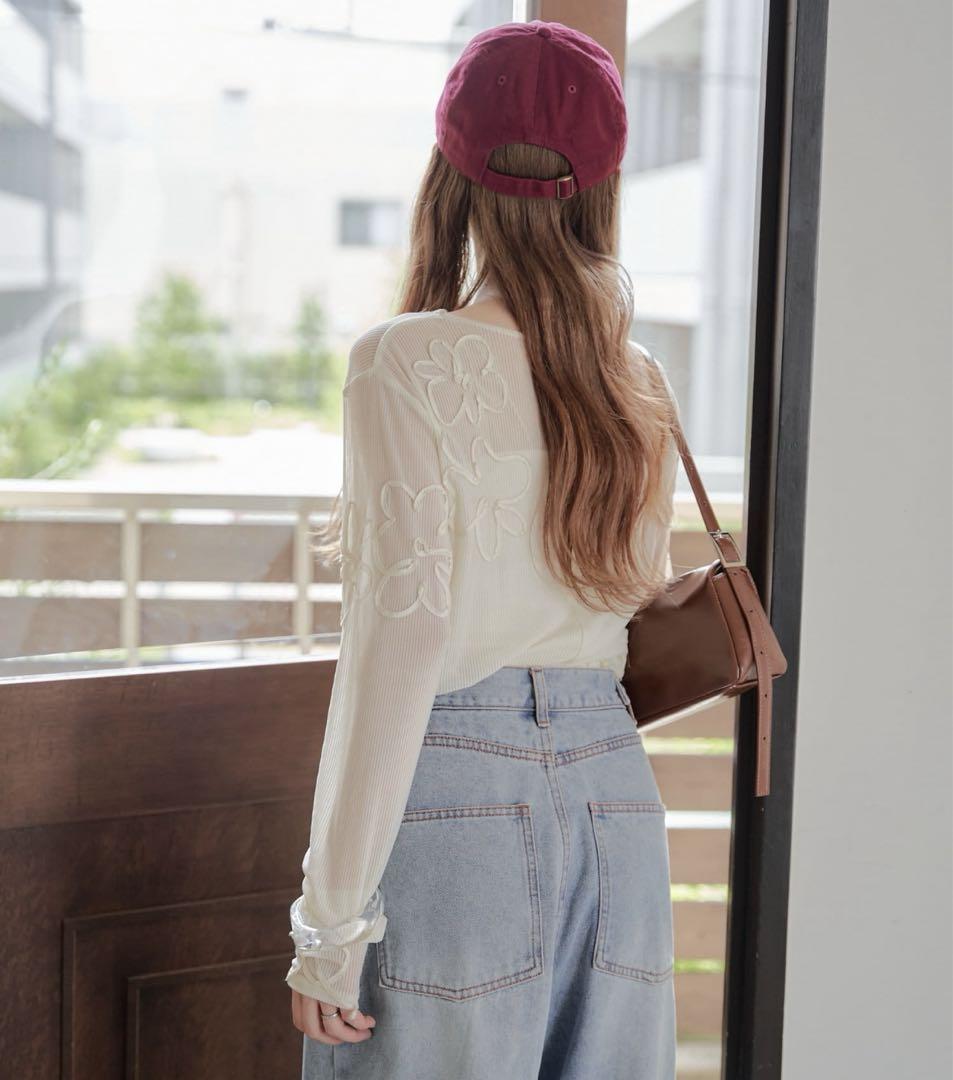 Kastane フラワーコード刺繍シアーTOPS