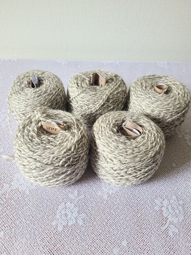 dovestone ナチュラルベージュ ウール糸 5個セット♥に近い