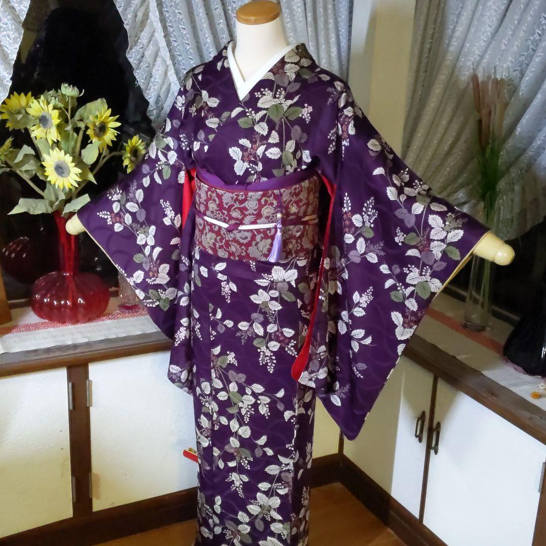 りました⇇ 紫の地に枝垂れる花模様が艶やかに美しいアンティークのお着物です foR3y-m60160349515 れなし