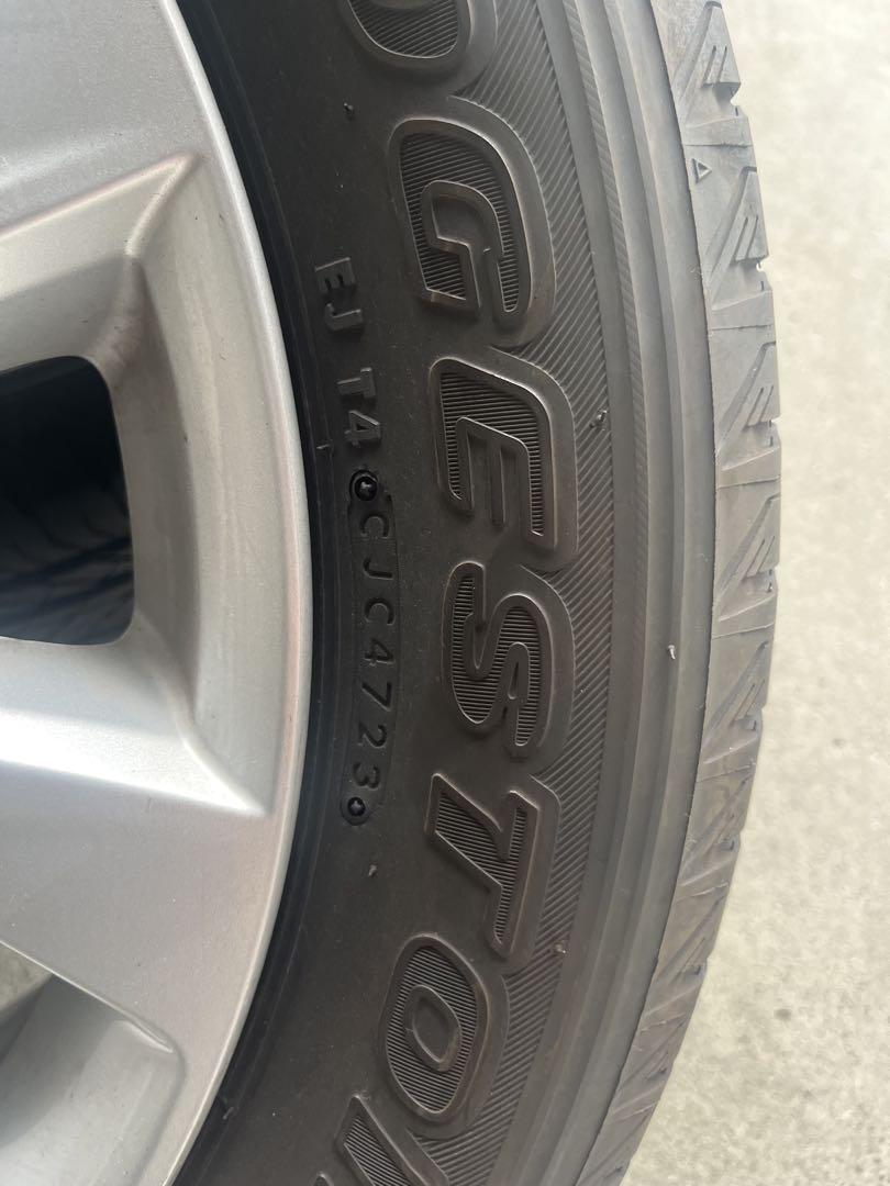 225/55R19 ブリヂストンデューラー