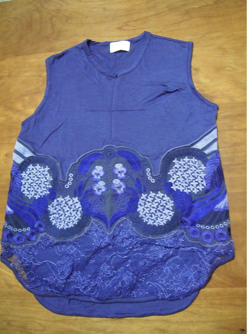 mame 刺繍入りノースリーブトップス　サイズ1