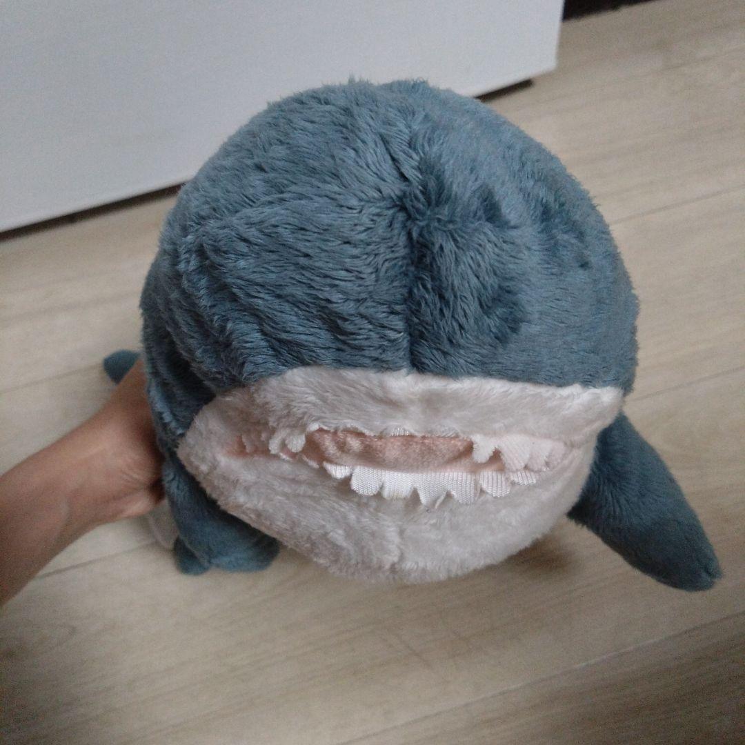 IKEA サメ ぬいぐるみ 55cm - メルカリ