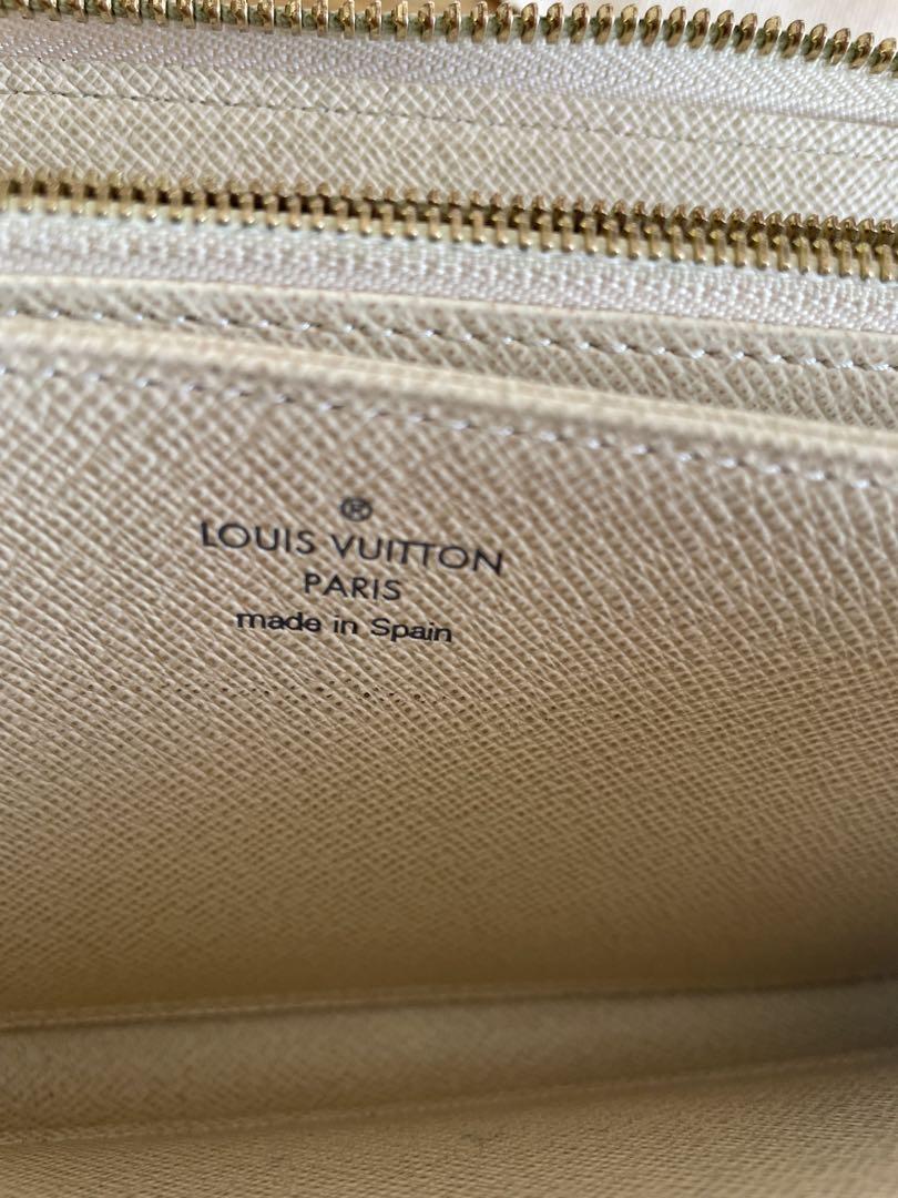 Louis Vuitton 　ダミエアズールラウンドファスナー長財布