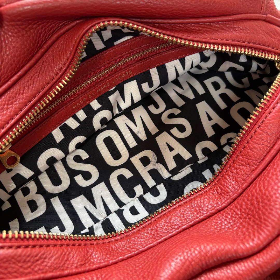 美品　MARC by MARC JACOBS CLASSIC Q BAG RED